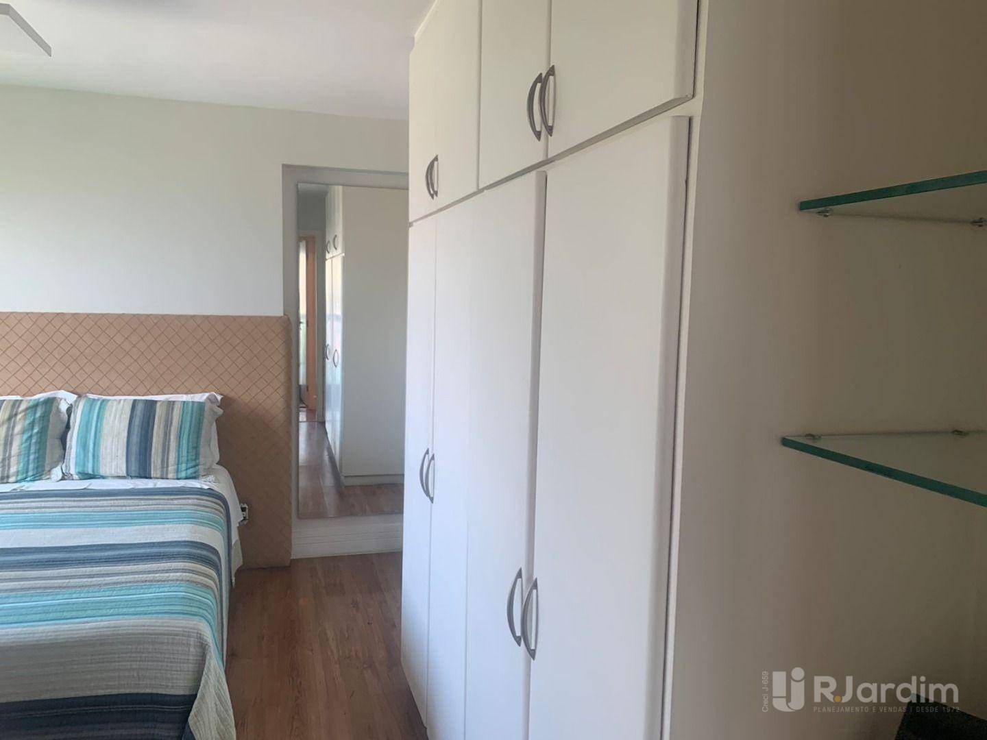 Cobertura à venda e aluguel com 3 quartos, 166m² - Foto 32