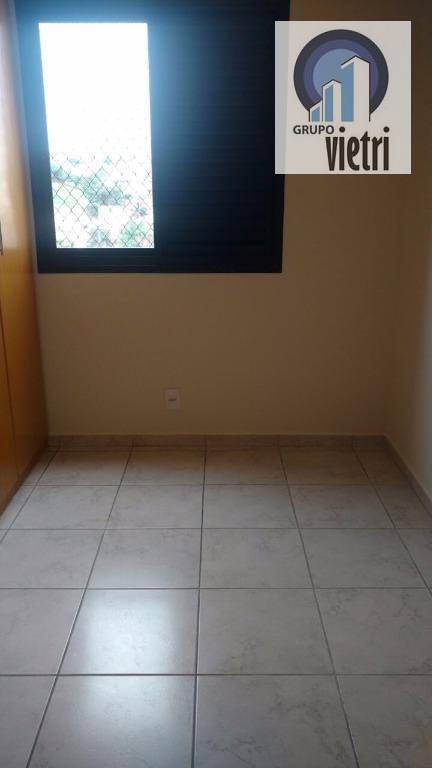 Apartamento à venda com 2 quartos, 58m² - Foto 10