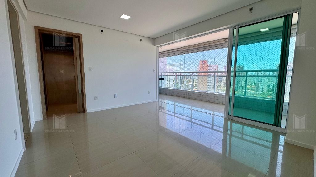 Apartamento à venda com 3 quartos, 110m² - Foto 6