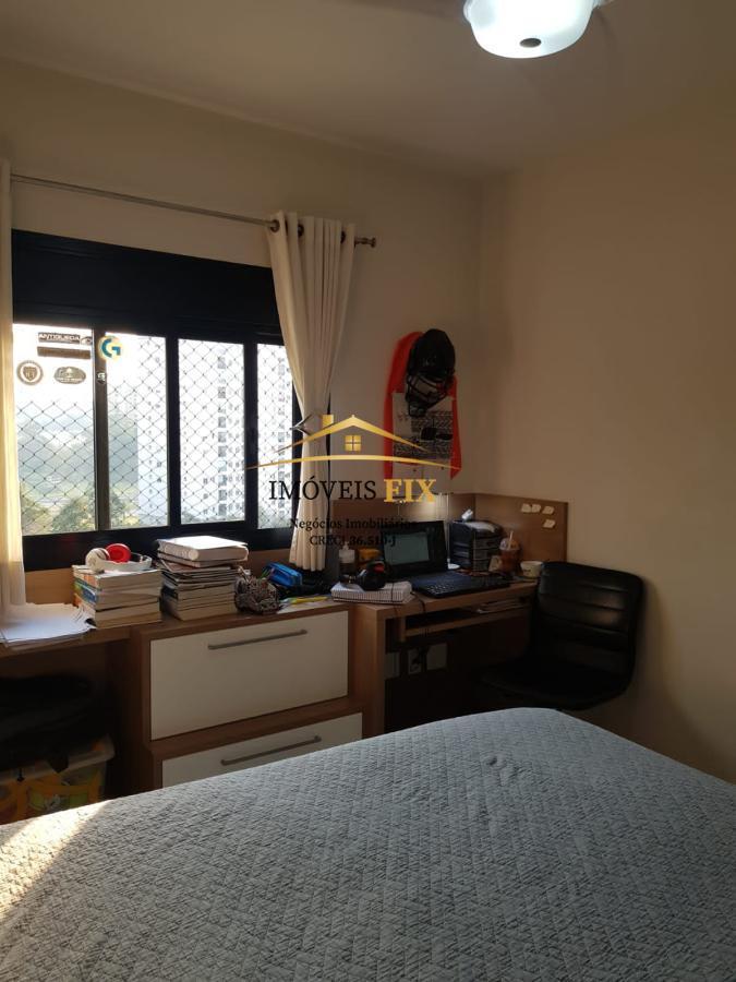 Apartamento à venda com 5 quartos, 177m² - Foto 32