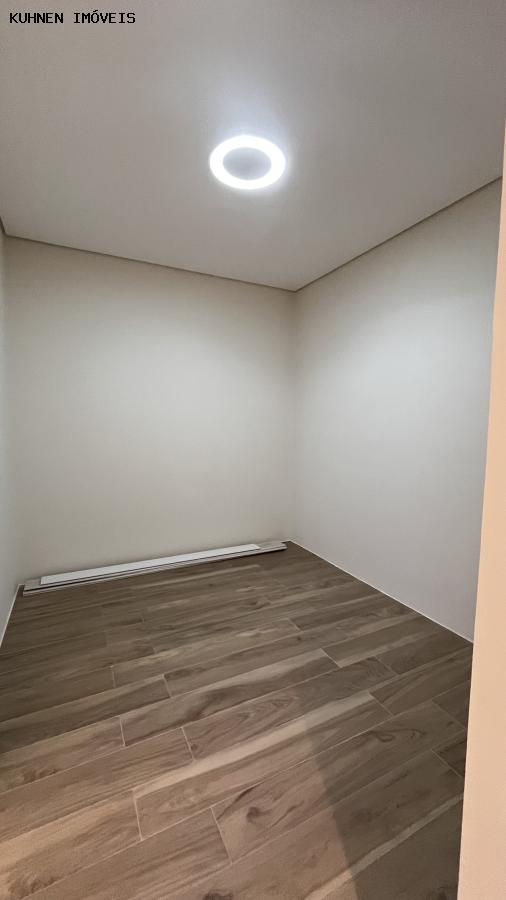 Apartamento à venda com 3 quartos, 250m² - Foto 11