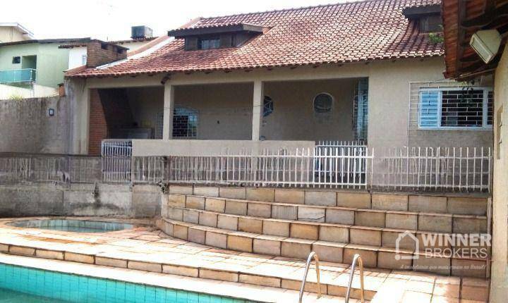 Casa à venda com 3 quartos, 300m² - Foto 21