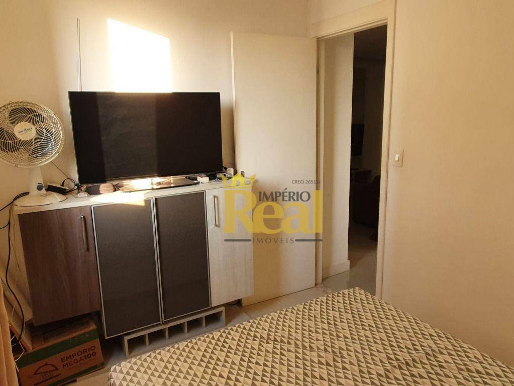 Apartamento à venda com 2 quartos, 43m² - Foto 3