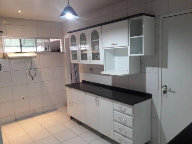 Apartamento à venda com 2 quartos, 75m² - Foto 3