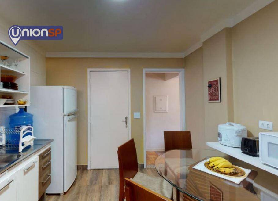 Apartamento à venda com 2 quartos, 70m² - Foto 9