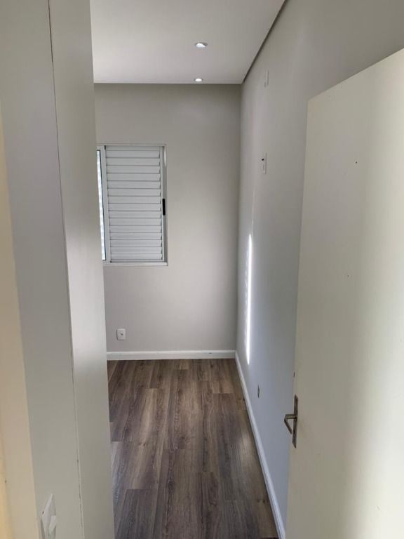 Apartamento à venda com 2 quartos, 46m² - Foto 19