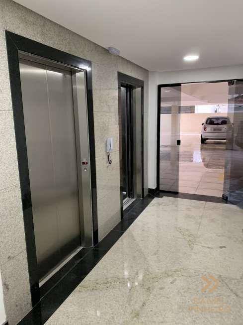 Apartamento à venda com 2 quartos, 62m² - Foto 18