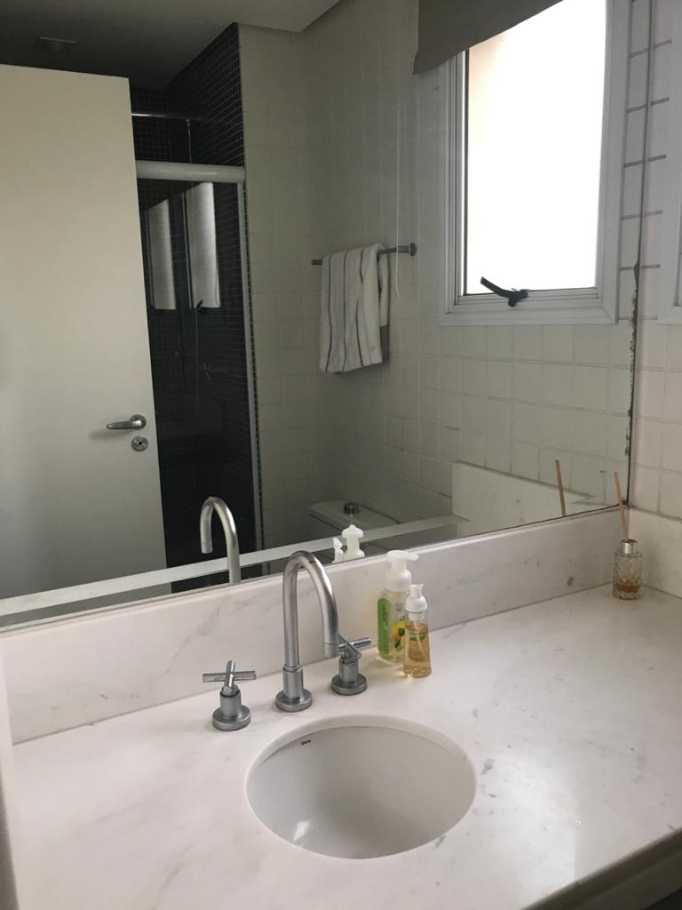 Apartamento à venda com 3 quartos, 162m² - Foto 3