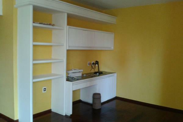 Apartamento à venda com 3 quartos, 210m² - Foto 5