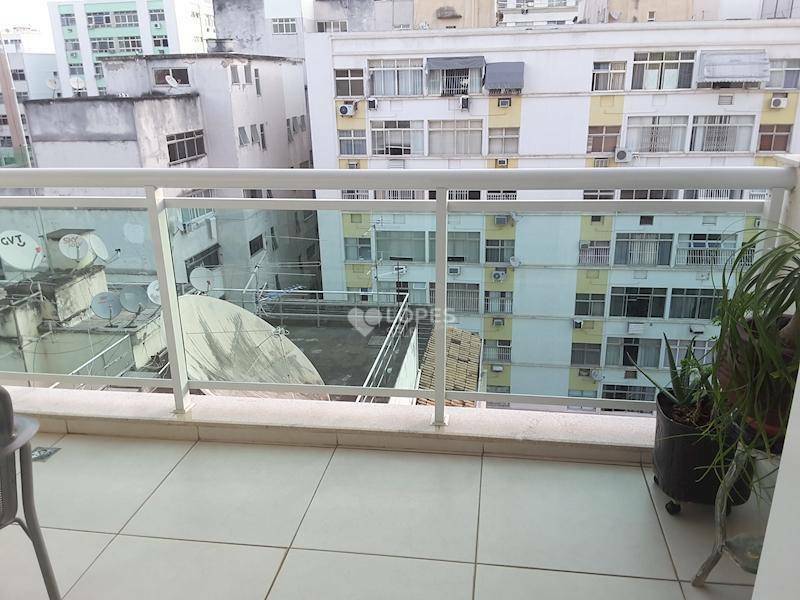 Apartamento à venda com 3 quartos, 112m² - Foto 4