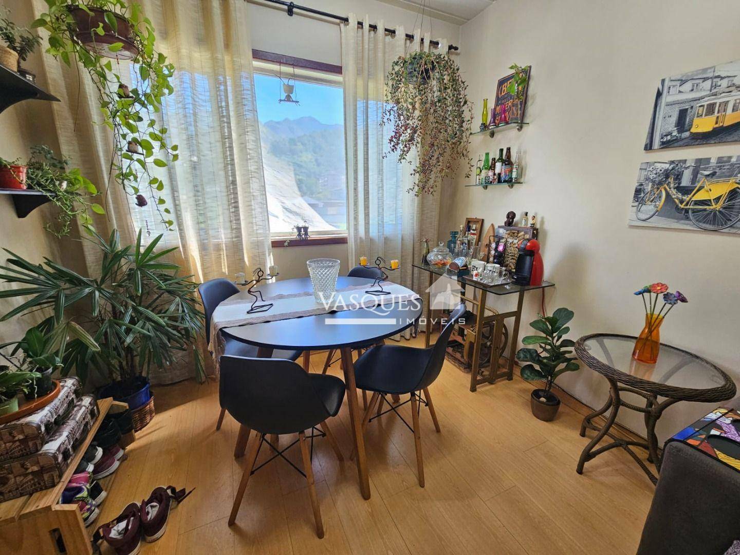 Apartamento à venda com 2 quartos, 62m² - Foto 6