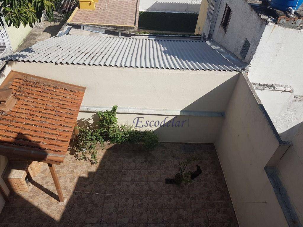 Sobrado à venda com 3 quartos, 200m² - Foto 23