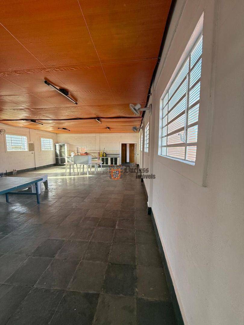 Chácara à venda com 8 quartos, 405m² - Foto 7