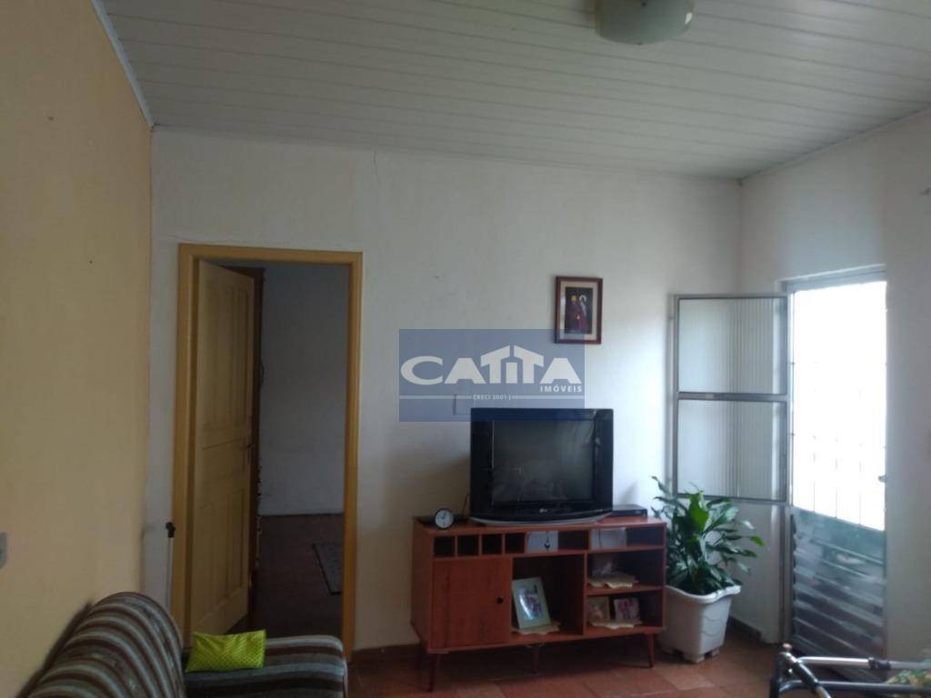 Casa à venda com 5 quartos, 230m² - Foto 2