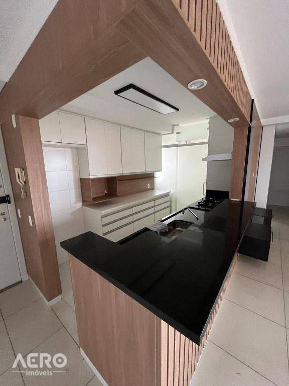Apartamento à venda com 3 quartos, 86m² - Foto 4