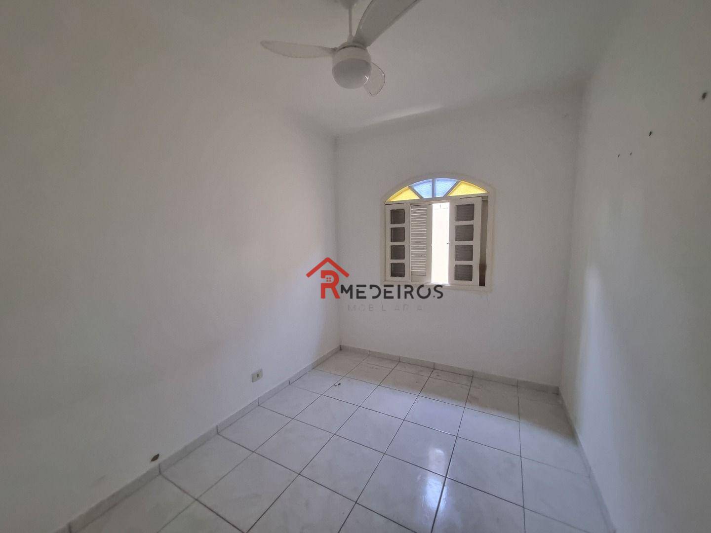 Casa à venda com 3 quartos, 140m² - Foto 10