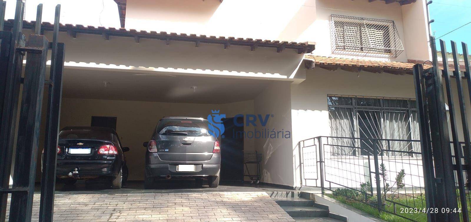 Sobrado à venda com 3 quartos, 204m² - Foto 1