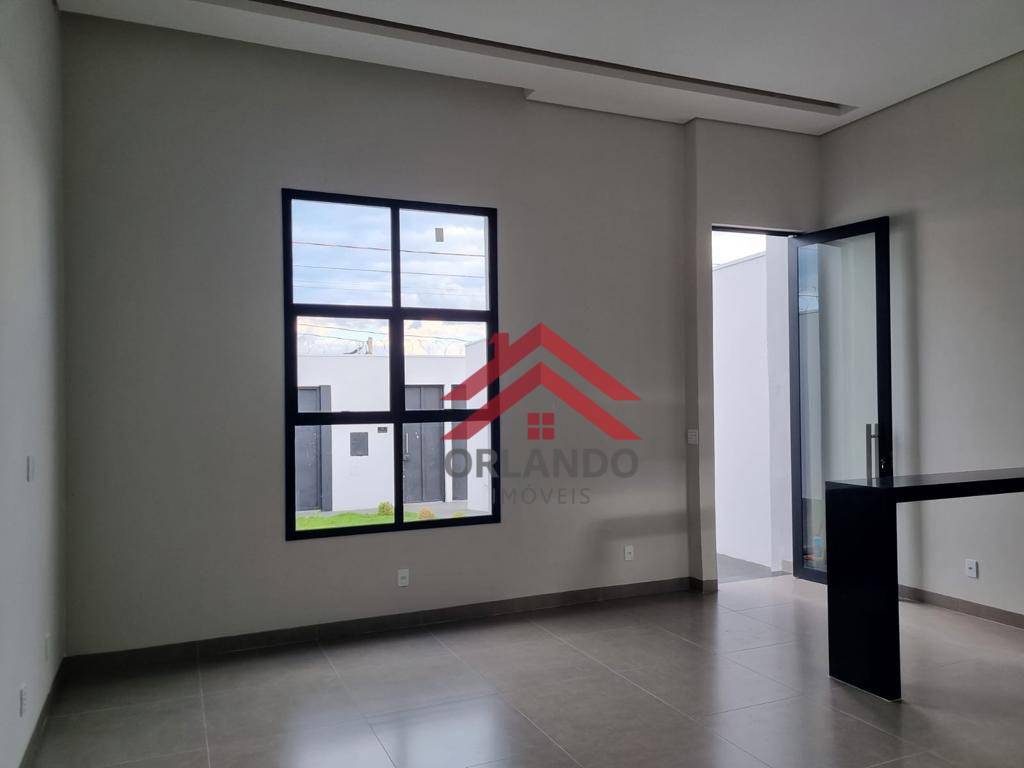 Casa à venda com 3 quartos, 83m² - Foto 2