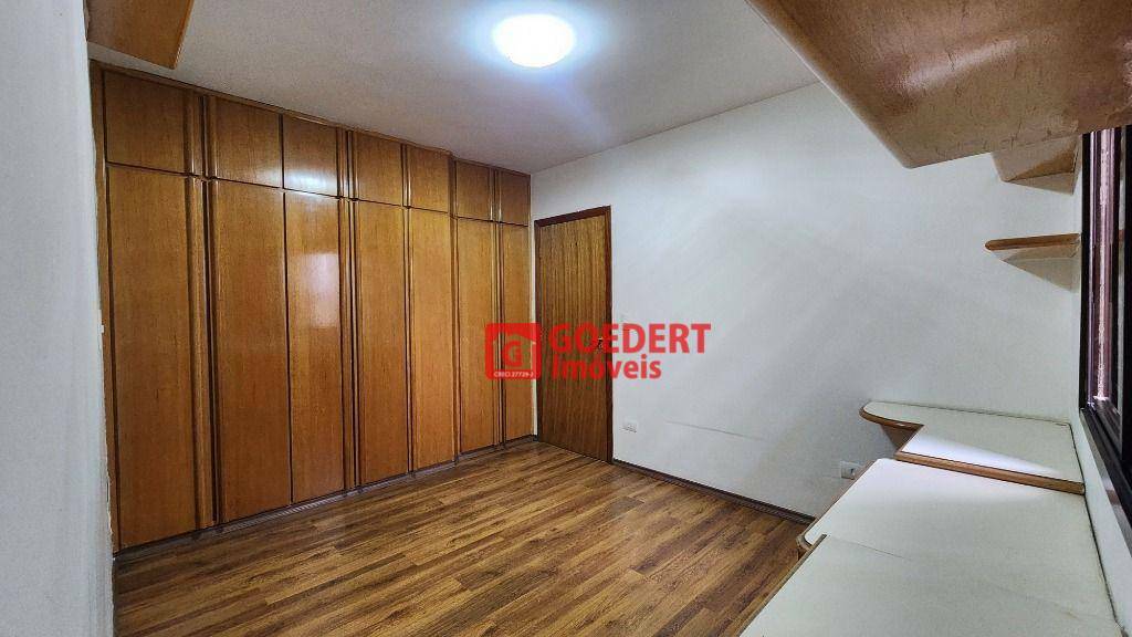 Apartamento para alugar com 4 quartos, 168m² - Foto 28