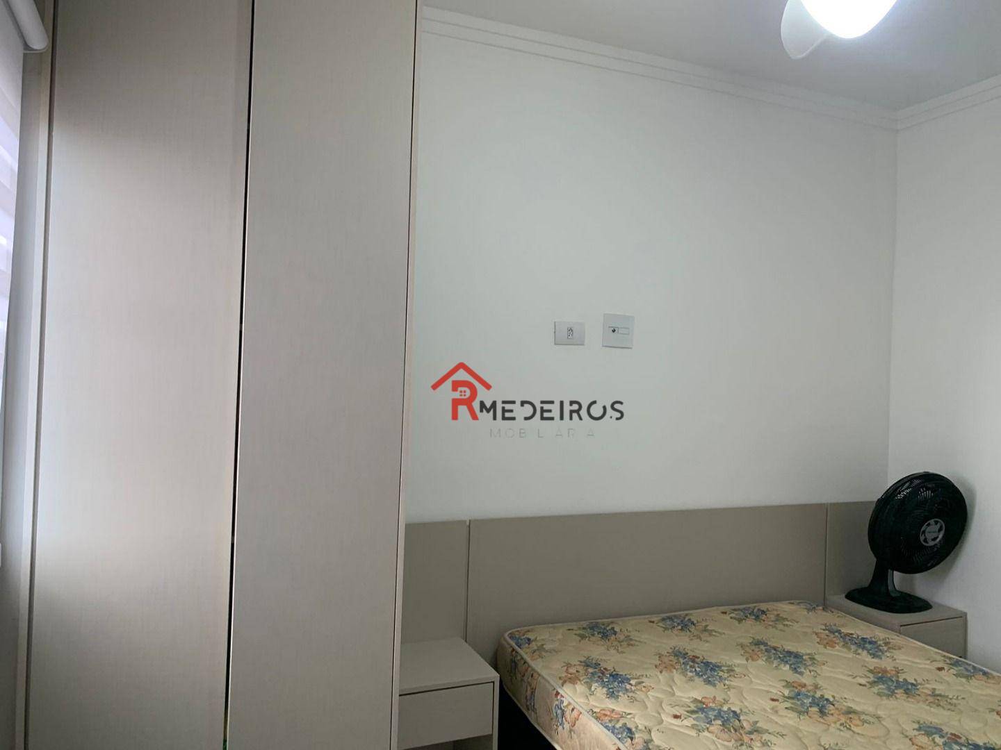 Apartamento à venda com 2 quartos, 67m² - Foto 12