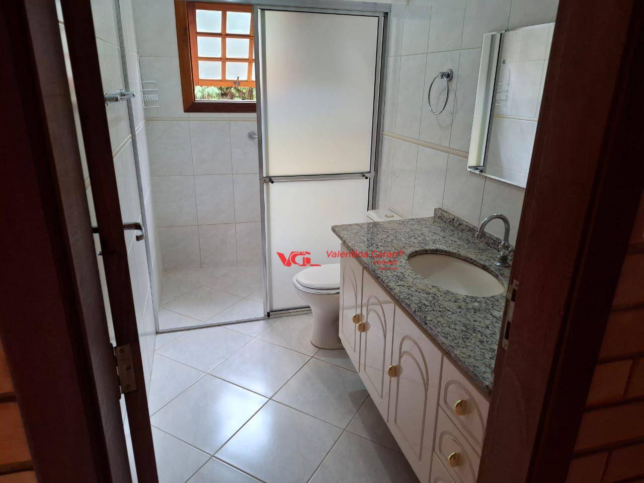 Chácara à venda com 5 quartos, 254m² - Foto 17