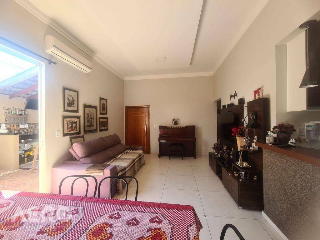 Casa à venda com 3 quartos, 120m² - Foto 15