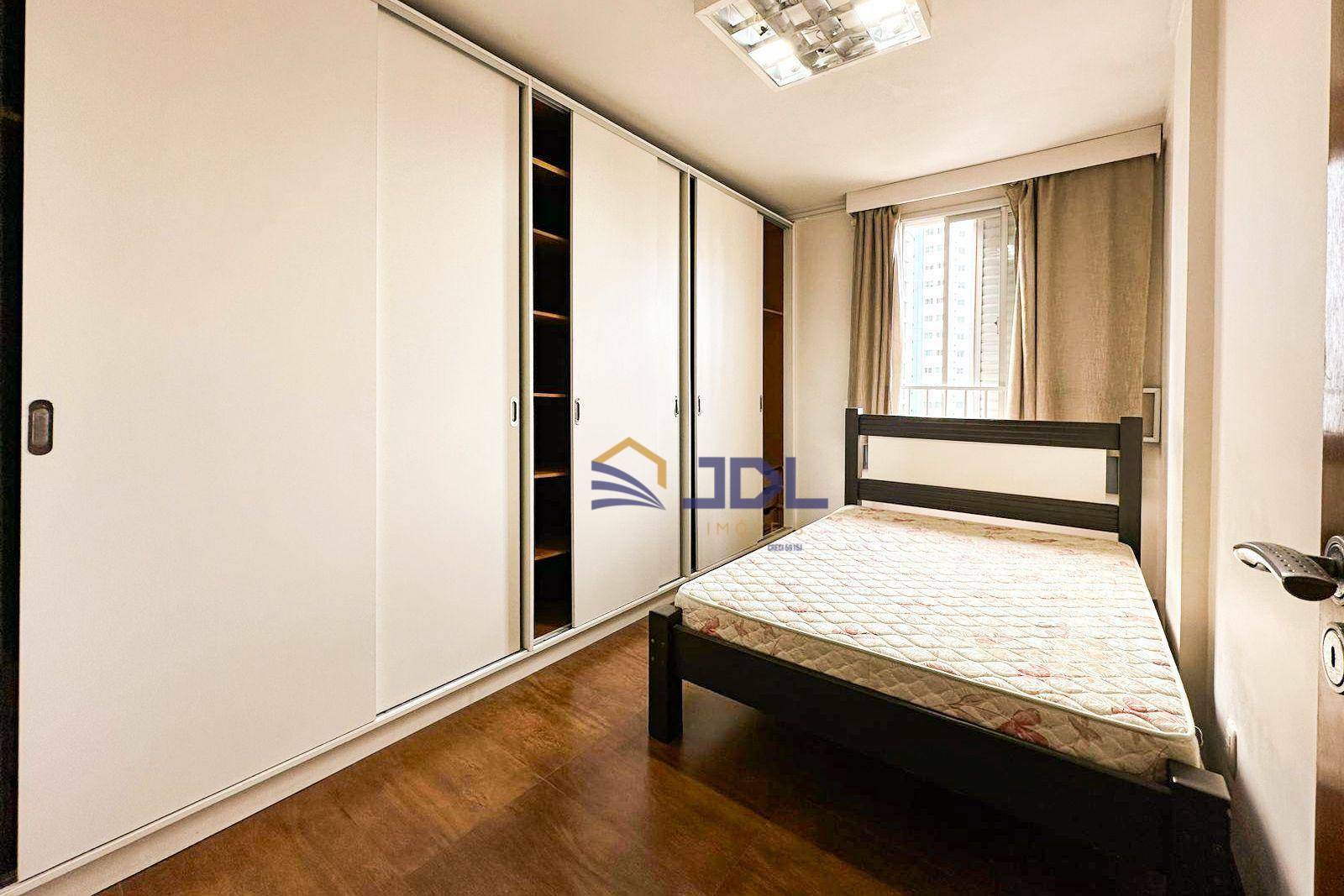 Apartamento à venda com 4 quartos, 120m² - Foto 7