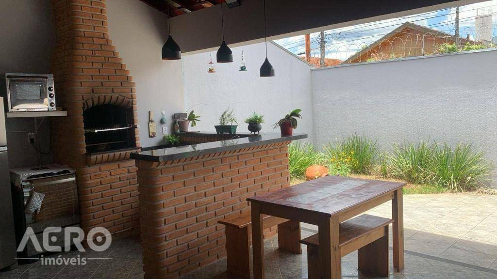 Casa à venda com 4 quartos, 170m² - Foto 19