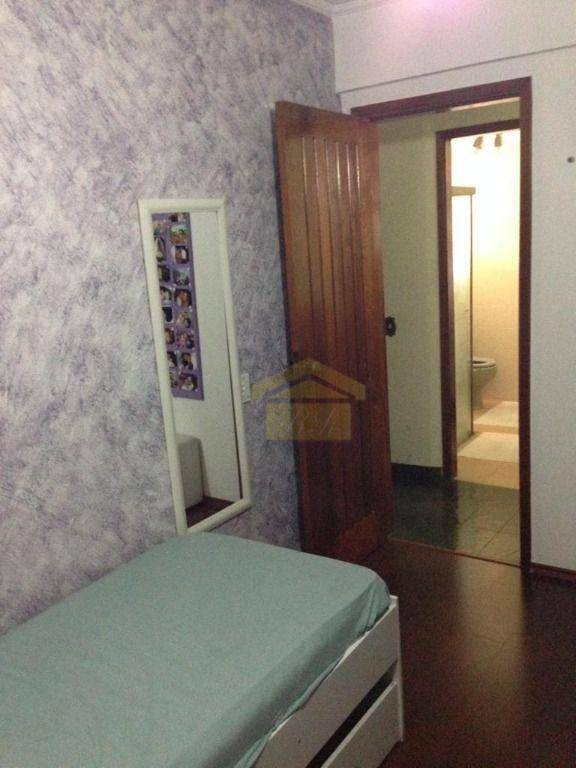 Apartamento à venda com 3 quartos, 82m² - Foto 12