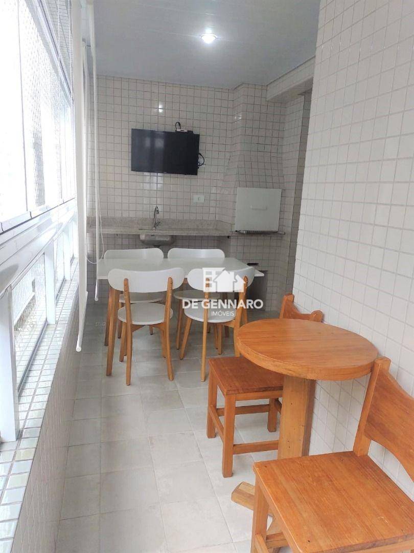 Apartamento à venda com 3 quartos, 137m² - Foto 9