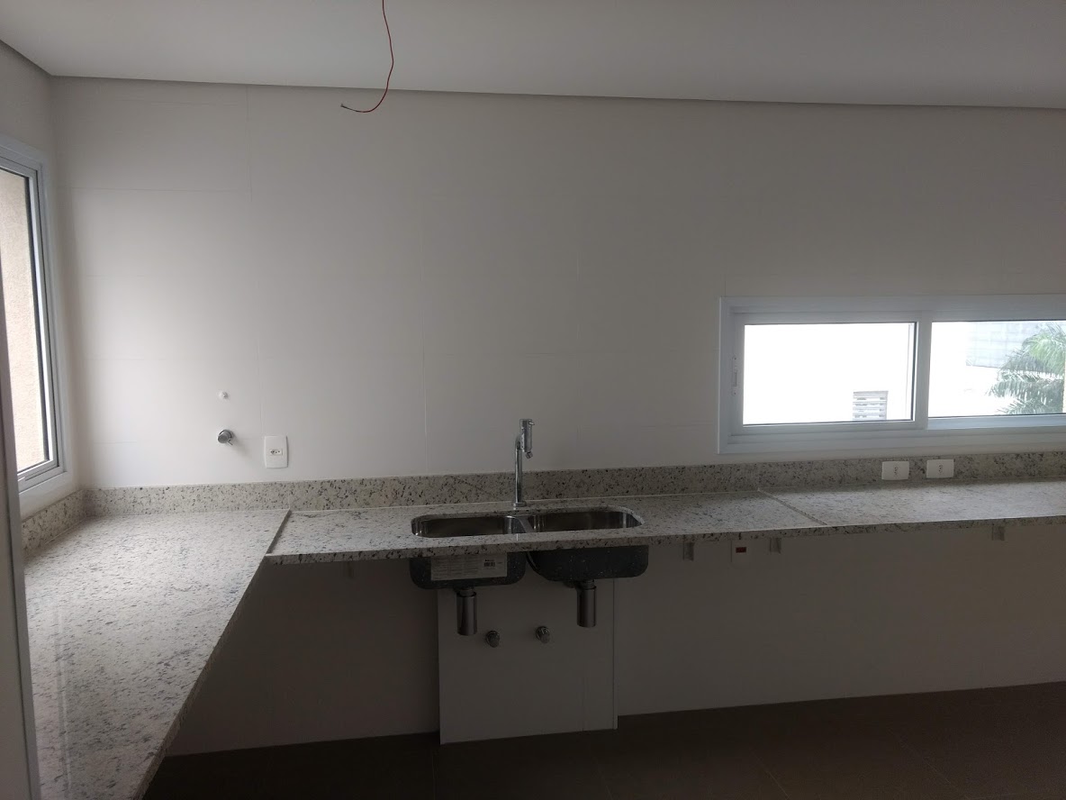 Apartamento à venda com 3 quartos, 205m² - Foto 5