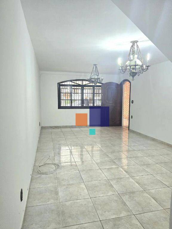 Sobrado à venda com 3 quartos, 215m² - Foto 17