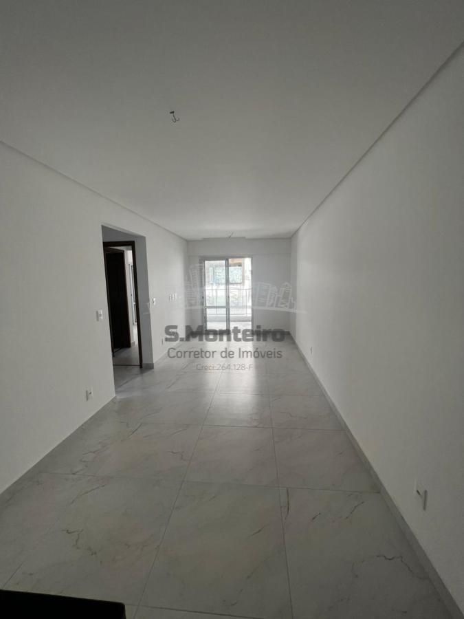 Apartamento à venda com 2 quartos, 77m² - Foto 5