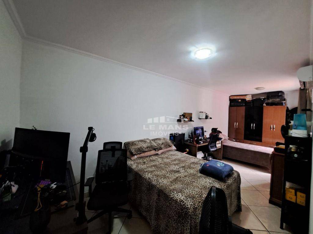 Casa à venda com 2 quartos, 188m² - Foto 13