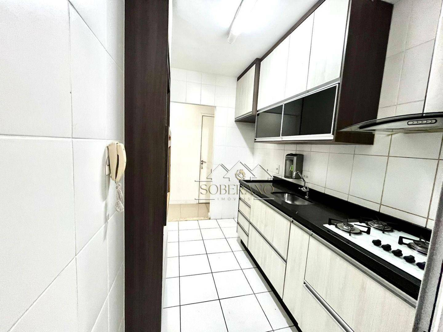 Apartamento à venda com 3 quartos, 80m² - Foto 11