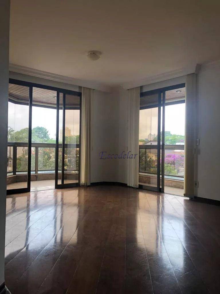 Apartamento à venda com 3 quartos, 242m² - Foto 2