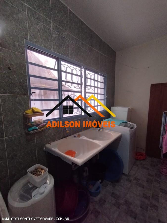 Casa à venda com 3 quartos, 272m² - Foto 12