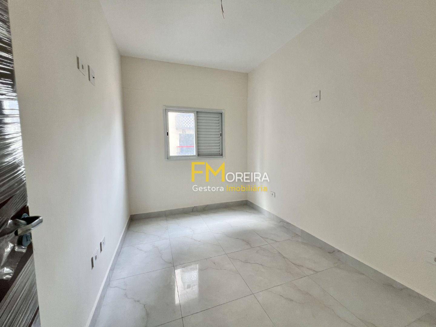 Apartamento à venda com 3 quartos, 93m² - Foto 8