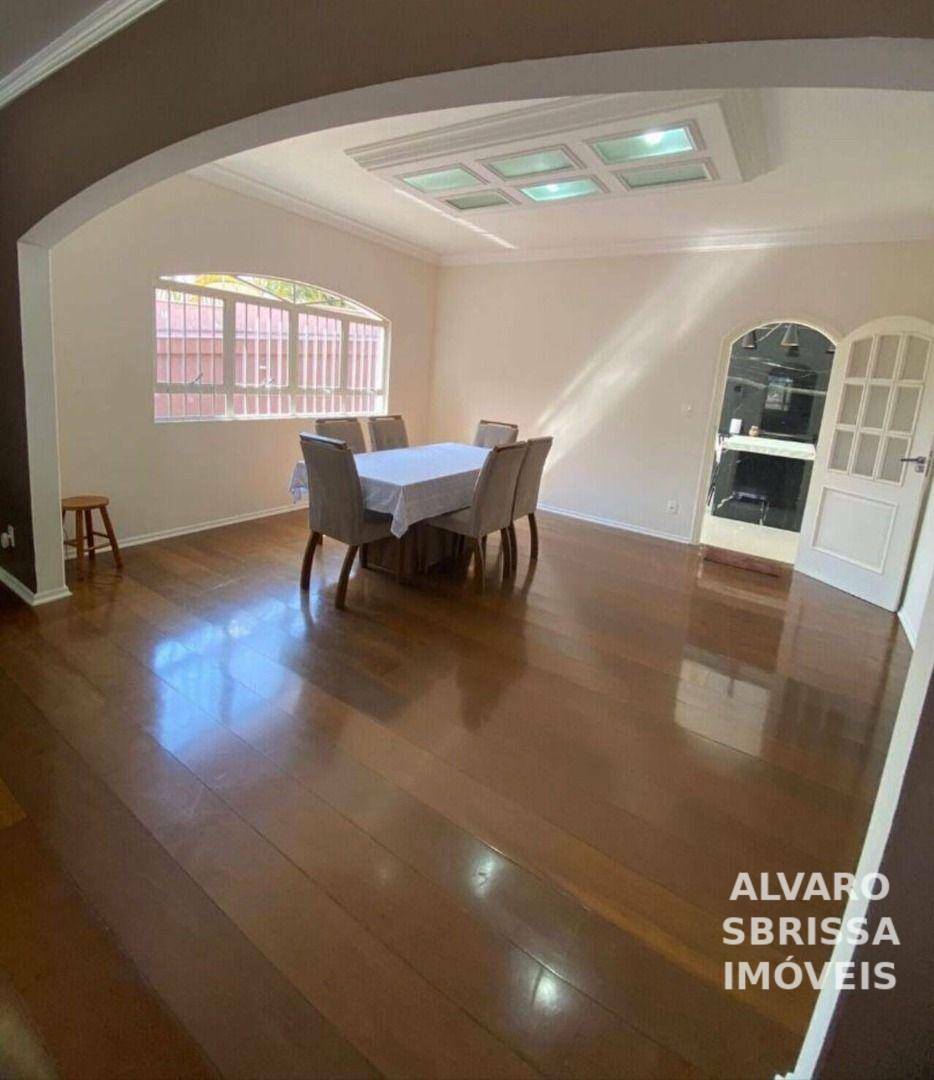 Casa à venda e aluguel com 4 quartos, 700m² - Foto 20