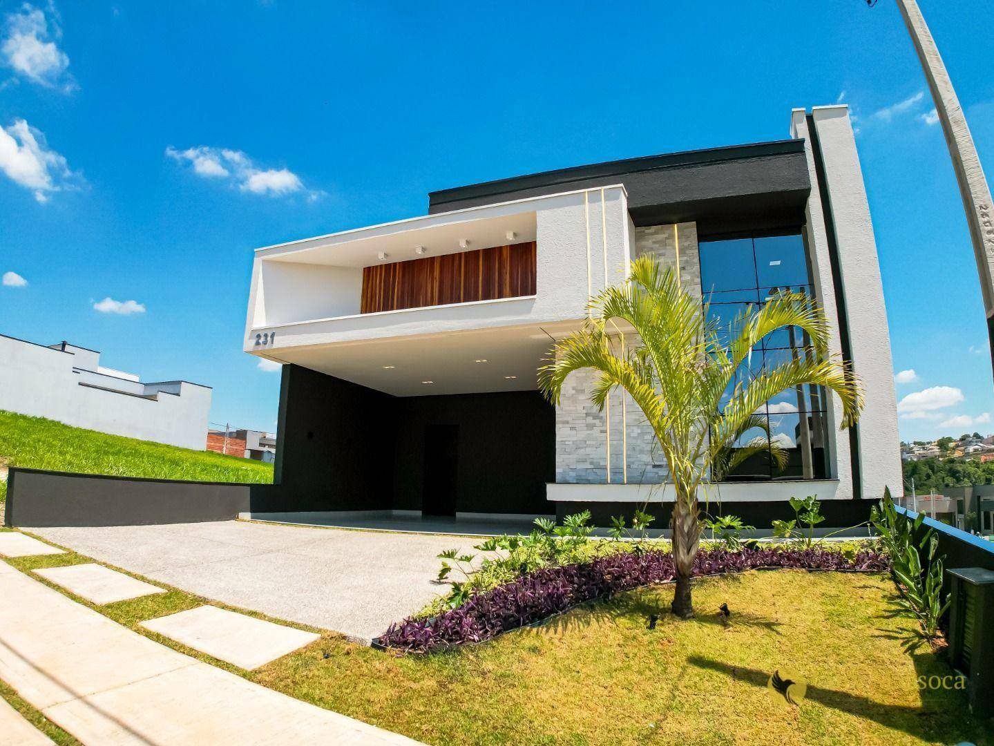 Casa de Condomínio à venda com 3 quartos, 202m² - Foto 4