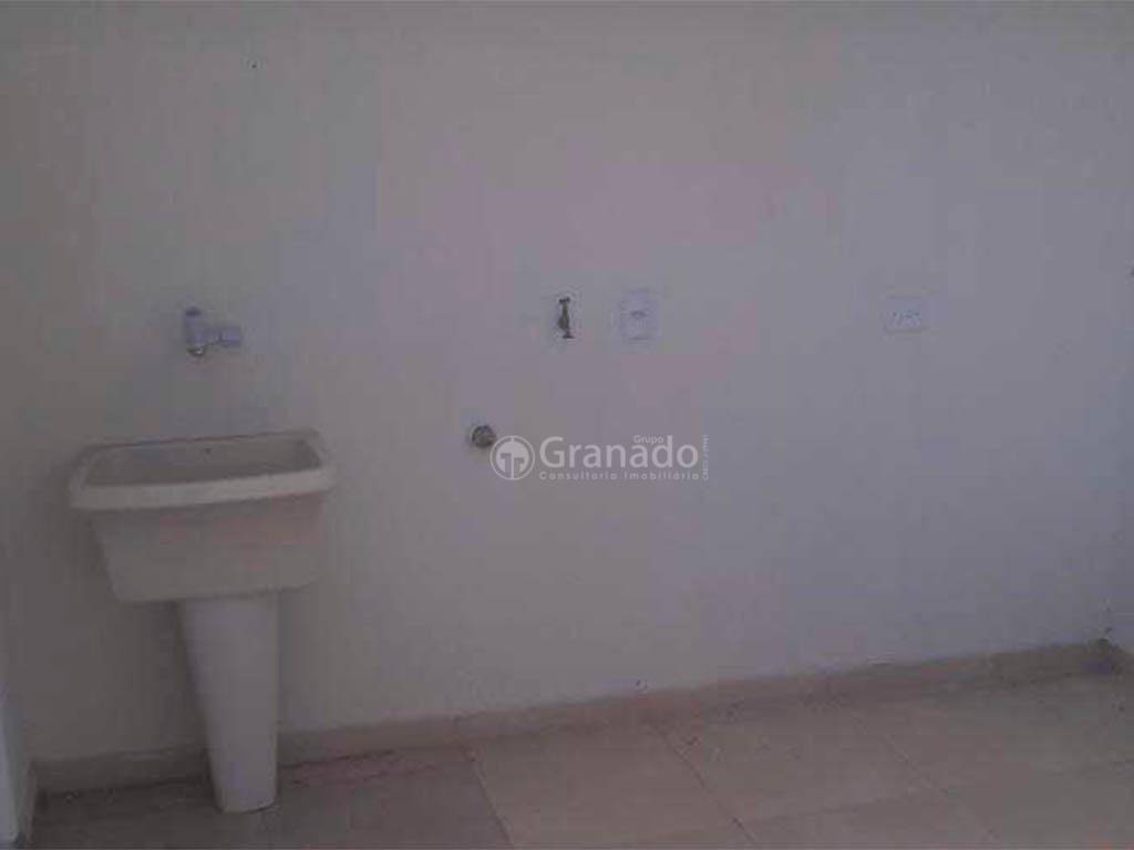 Sobrado à venda com 2 quartos, 100m² - Foto 4