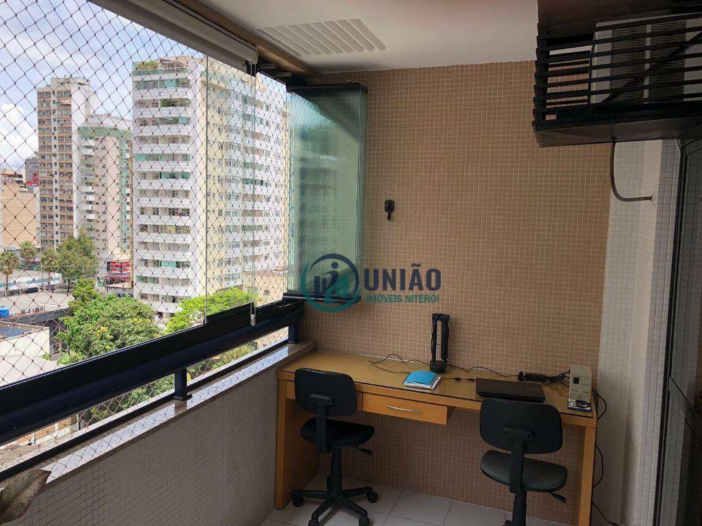 Apartamento à venda com 2 quartos, 90m² - Foto 12