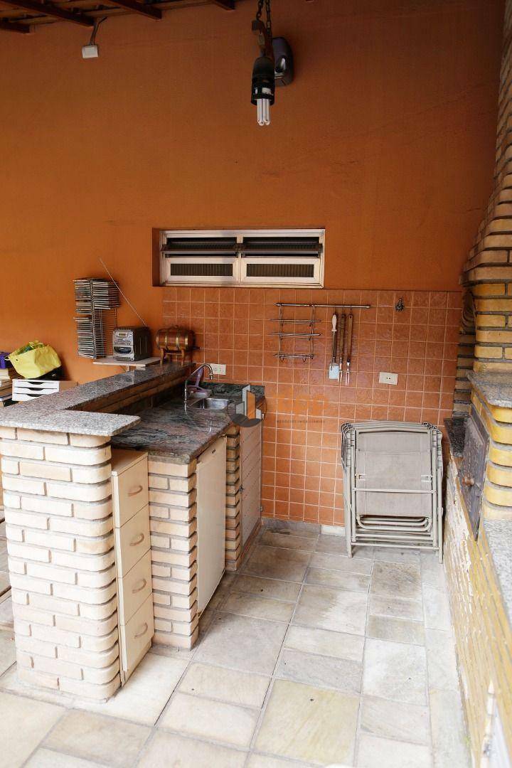 Sobrado à venda com 3 quartos, 180m² - Foto 48