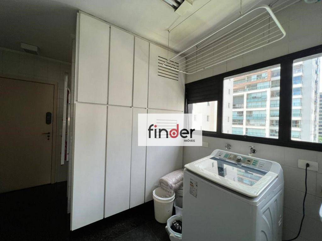 Apartamento à venda com 3 quartos, 220m² - Foto 21