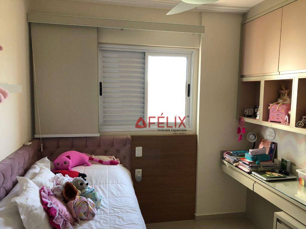 Apartamento à venda com 3 quartos, 162m² - Foto 12