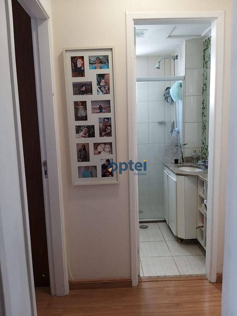 Apartamento à venda com 3 quartos, 70m² - Foto 12