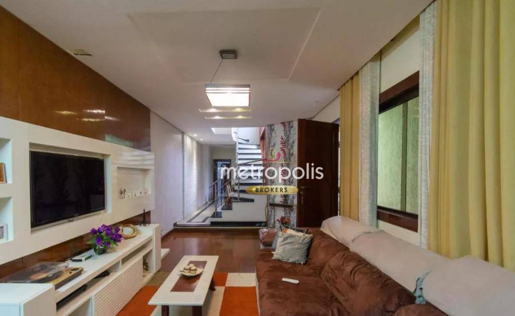 Sobrado à venda e aluguel com 3 quartos, 260m² - Foto 2