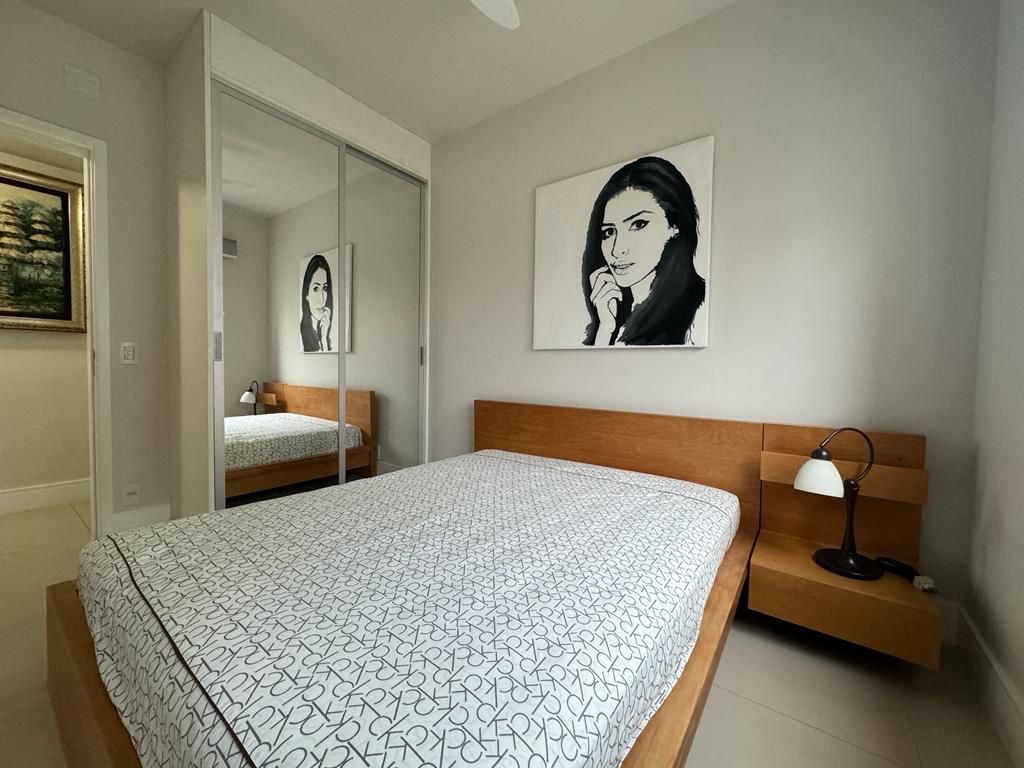 Apartamento à venda com 3 quartos, 118m² - Foto 18