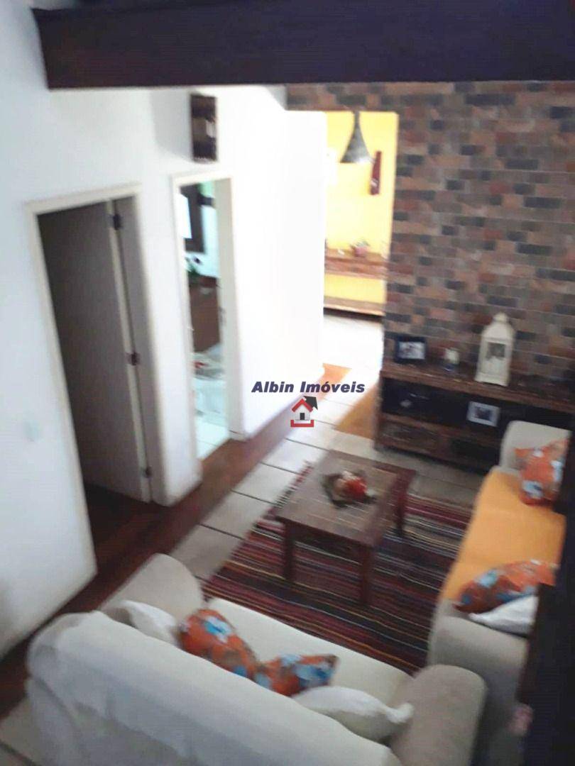 Casa, 2 quartos, 196 m² - Foto 8