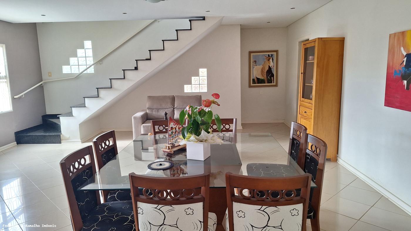 Casa à venda com 3 quartos, 450m² - Foto 43